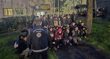 Bursa polisi kaçak 63 kişiyi kıskıvrak yakaladı!