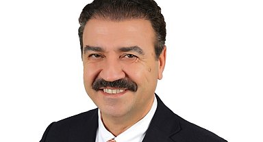 Bursa'da Gürsu Belediye Başkan adayı Halit Şefikoğlu AK Parti lehine 'Bağımsız'ca çekildi