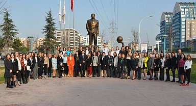 Bursa'da kadınlardan KalDer'e ziyaret