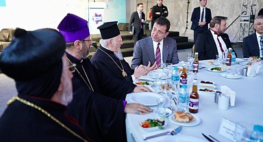 Bütün inançlar iftar sofrasında buluştu