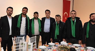 Büyükorhanlı gençlerden Başkan Dündar’a tam destek