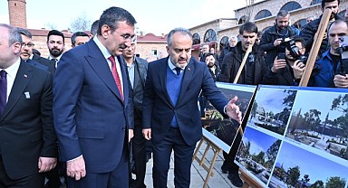 Cumhurbaşkanı Yardımcısı Yılmaz’dan Hanlar Bölgesi’ne tam not