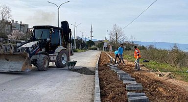 Gündoğdu Üniversite Caddesine yeni kaldırım
