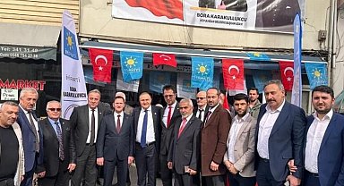 İYİ Parti Koyulhisar'da seçim bürosu açılışı sonrası esnaf ziyaretleri gerçekleştirdi