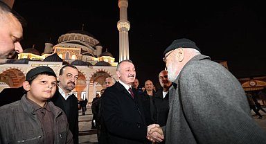 Mehmet Ali Paşa Merkez Caminde ilk teravih