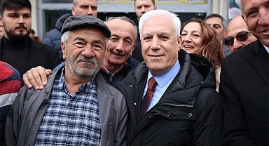 Mustafa Bozbey Harmancık'ta vatandaşları dinledi