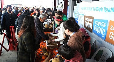 Nilüfer’de binlerce paket ata tohumu dağıtıldı