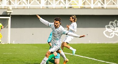 Nilüfer gol yağdırdı