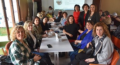 Nilüferli kadınlar geri dönüşümü konuştu