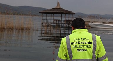 Sapanca Gölü'nde yakıt sızıntısı! Büyükşehir'den önemli açıklama