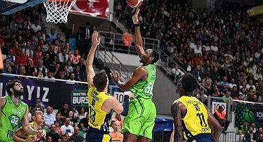 TOFAŞ lige Fenerbahçe Beko deplasmanıyla dönüyor