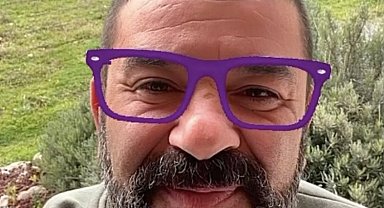 Ünlü oyuncu 'mor gözlük' farkındalığı