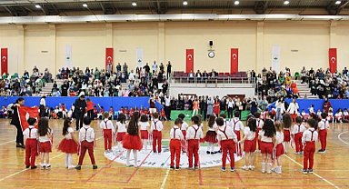 23 Nisan Çocuk Şenliği, minik öğrencilerin gösterileriyle son buldu