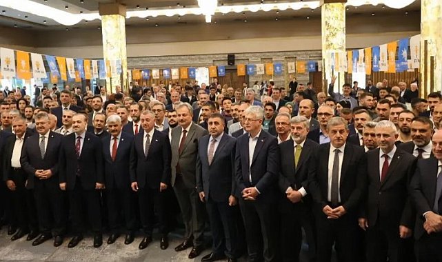 AK Parti yine salona sığmadı: "Milletin partisi olmaya devam edeceğiz"