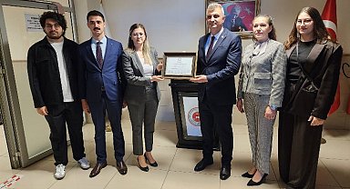 Ali Yıldırım Sezer ikinci dönem için mazbatasını aldı