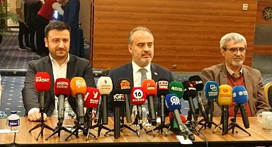 Alinur Aktaş: