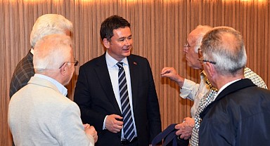Başkan Aydın, makamının kapılarını halka açtı