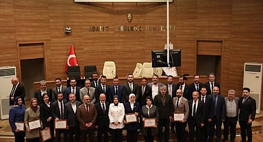 Başkan Çolakbayrakdar, mazbatasını aldı