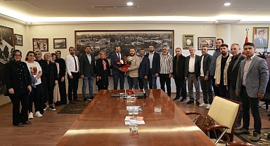 Başkan Mustafa Işık'a ziyaretçi akını