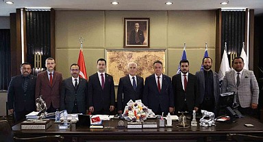 BBP mazbatalarını alan başkanları ziyaret etti