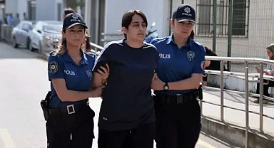 ‘Bu kadın değil, kapıyı açmayın’ dedikleri için saldırdı