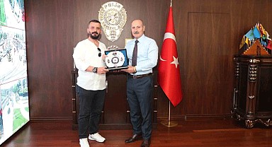 Bursa’da polisten kaçan şüpheliyi yakalayan şahıs'a ödül