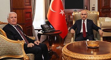 Bursa'da Başkan Bozbey'den ilk resmi ziyaret Vali Demirtaş'a
