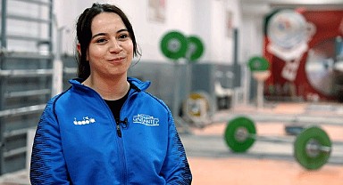 Depremzede Büşra'dan Türkiye 3.cülüğü!