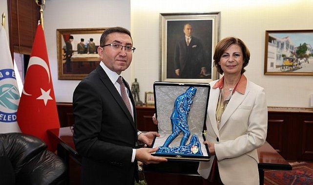 Eskişehir Barosu'ndan Başkan Ünlüce'ye ziyaret