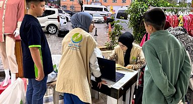 Help Yetim'den Mardin'de anlamlı bayram yardımı