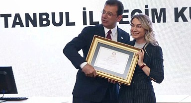 İmamoğlu mazbatasını aldı