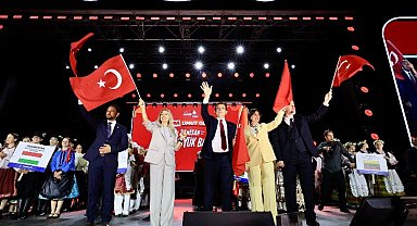 İstanbul'da coşkunun finali Üsküdar'da oldu