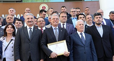 Mudanya Belediye Başkanı Deniz Dalgıç göreve başladı