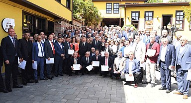 Osmangazi mahalle muhtarları mazbatalarını aldı