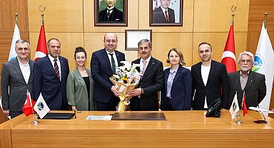 Sakarya'da Başkan Alemdar'a ziyaretler sürüyor