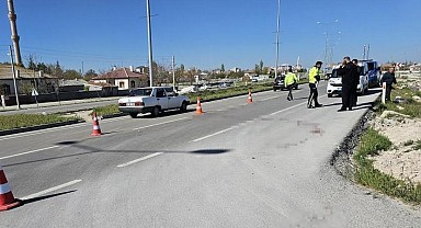 Yolun karşısına geçmeye çalışan çocuk feci şekilde can verdi