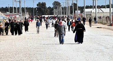 AB'den Türkiye'deki Suriyeliler için 1 milyar avroluk destek