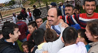 Başkan Altay: Konya'da engelleri hep birlikte kaldırıyoruz