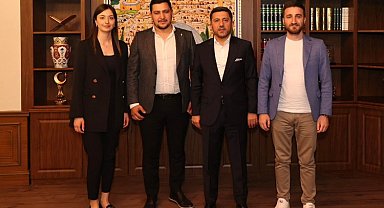 Başkan Arı'ya 'Hayırlı Olsun' ziyaretleri sürüyor