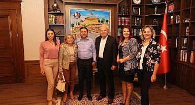 Başkan Arı'ya ziyaretler sürüyor
