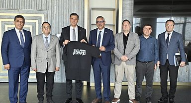 Başkan Ferdi Zeyrek'e jeopark sunumu