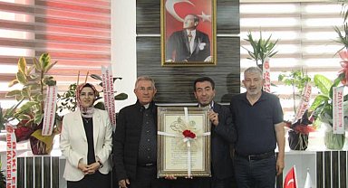 Başkan Metin, hayırsever Nevzat Çakır ve ailesine teşekkür etti