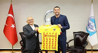 Burak Yılmaz'dan Memduh Büyükkılıç'a ziyaret