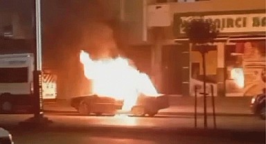 Bursa’da otomobil alev alev yandı!