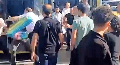Bursa’da taksi ile belediye otobüsü şoförleri kavgası