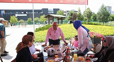 Büyükşehir'in Glütensiz Kafe'si 100 bini aşkın kişiye hizmet verdi