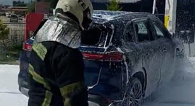 Gaziantep'te ilk elektrikli araç yangını söndürdü