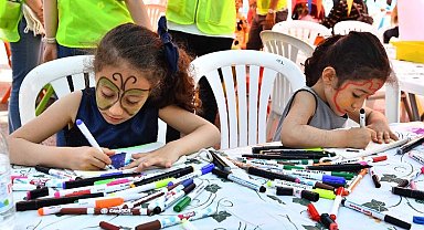 Gençlik Bayramı'nda çocuklar da doyasıya eğlendi