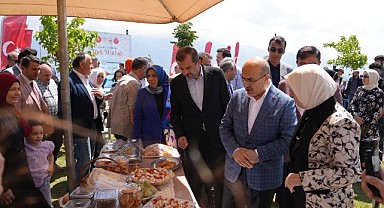 Gürsu'nun mutfağı damakları şenlendirdi