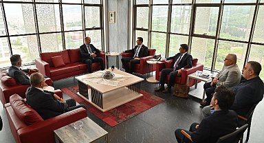 Kaymakam Atilla Kantay'dan Başkan Ferdi Zeyrek'e ziyaret